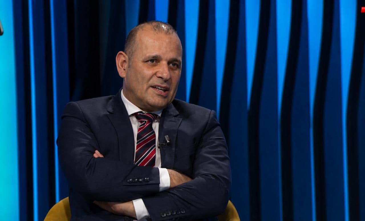 Canaj: Kurti po qeveris si në monarki dhe po e çon vendin drejt zgjedhjeve