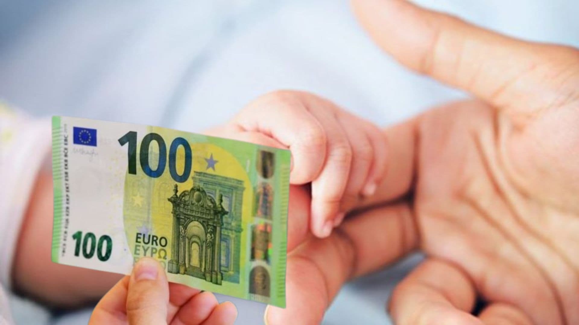 Në kohë fushate, Kurti ndan nga 100 euro për pensionistë, punëtorët e sektorit privat, fëmijë dhe studentë
