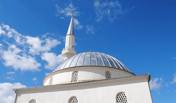 Vidhet arka me para në xhaminë e Keqekollës në Prishtinë