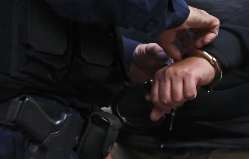 Arrestohet një i dyshuar për sulm seksual
