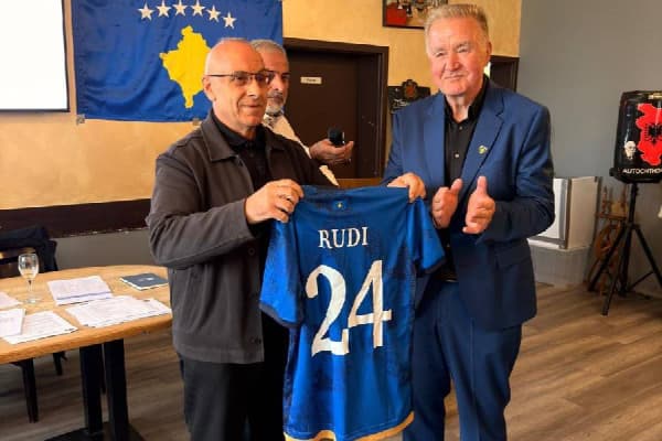 Ademi takon zyrtarin e UEFA-s për arbitrim