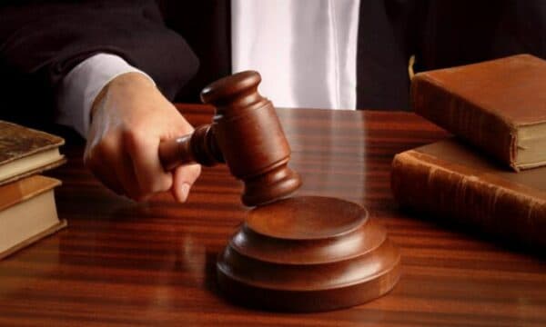 Aktakuzë në mungesë ndaj 21 personave për krime lufte, caktohet seanca fillestare