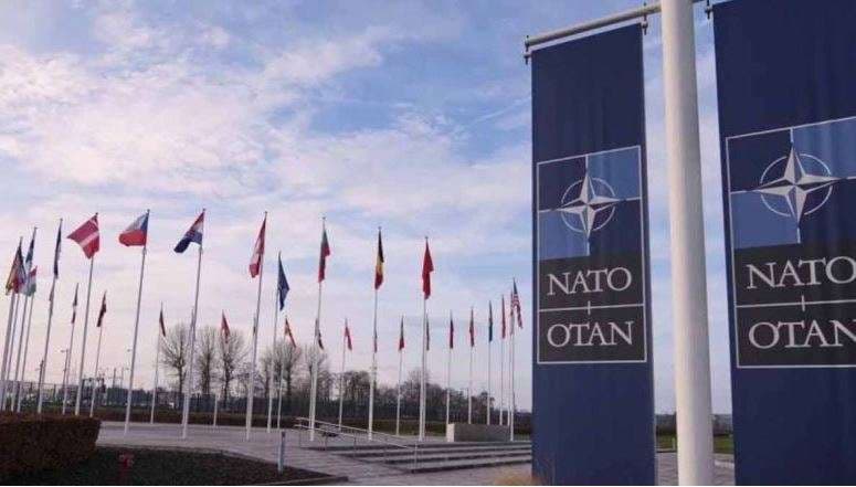 ​NATO reagon për tërheqjen e 5 mijë trupave amerikane nga Gjermania