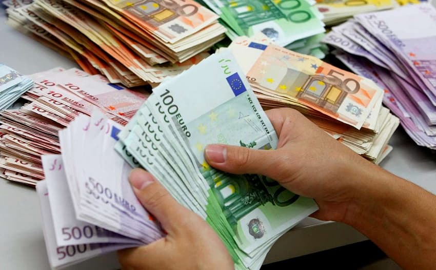 Nga 1 qershori nuk lejohen pagesa me para të gatshme mbi 2 mijë euro