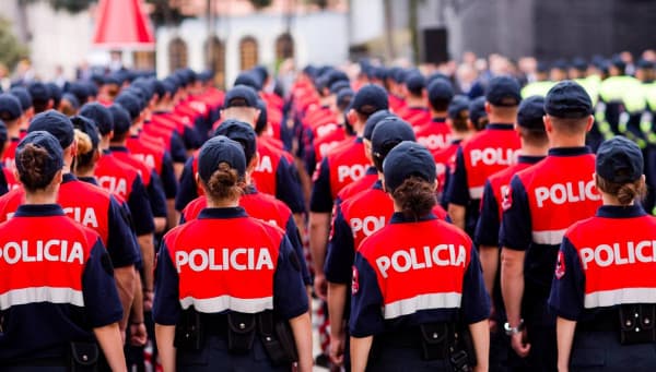 ​Rama ngushëllon për policin e vrarë, kërkon ndëshkim maksimal për dorasin