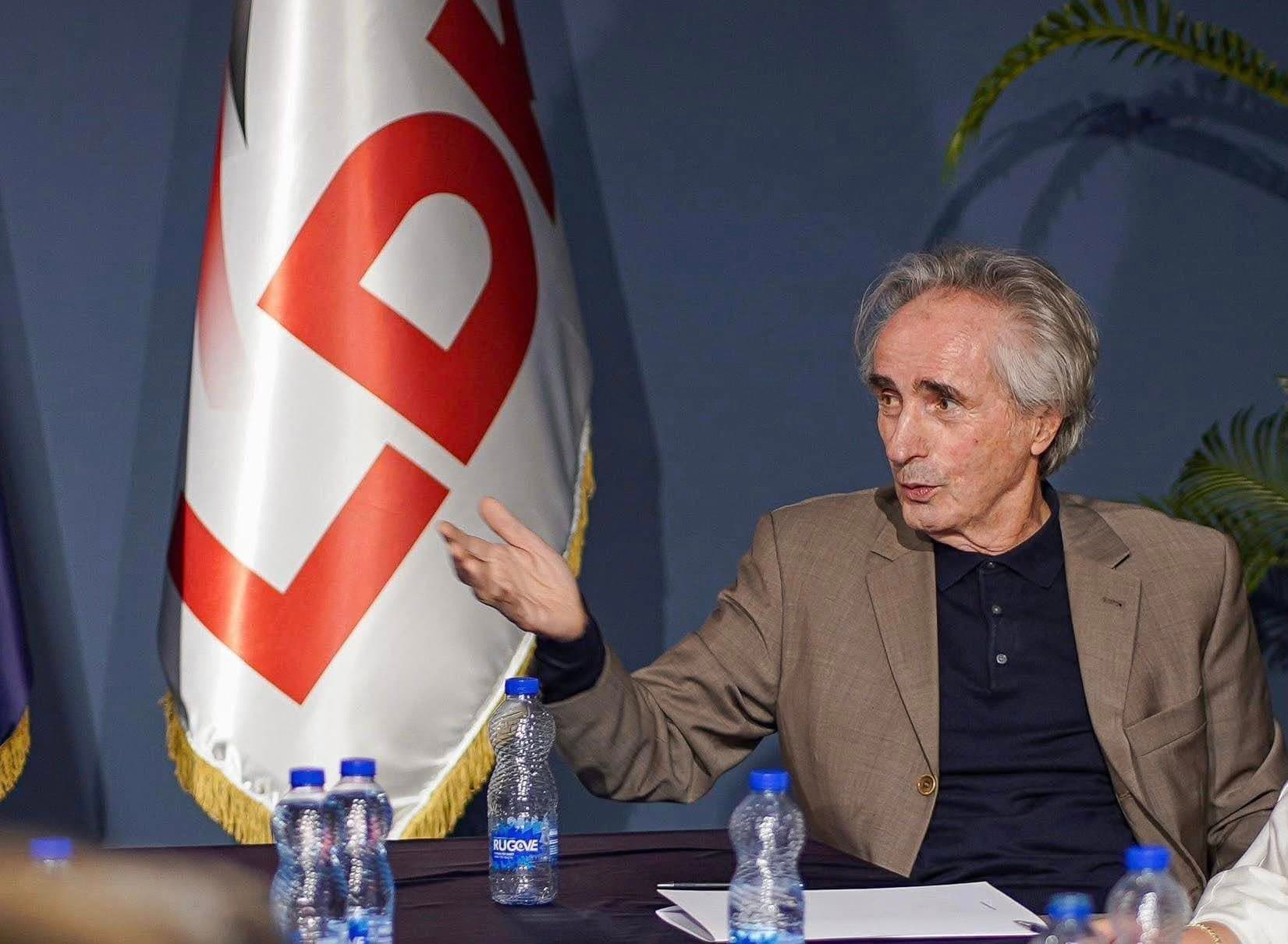 Osmani: Profesor Alush Gashi na la në kohën kur na duhet më së shumti