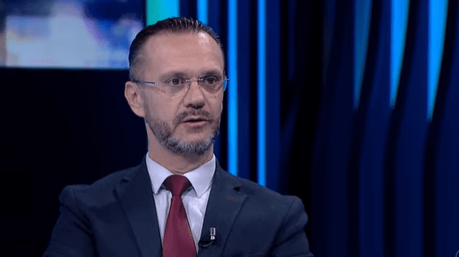 Kasapolli: Tendencat e Kurtit ngjajnë me diktaturën e dikurshme në Shqipëri