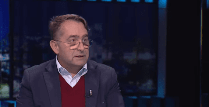 Formimi i xhandarmërisë, Peci: Ashiqare për fushatë zgjedhore